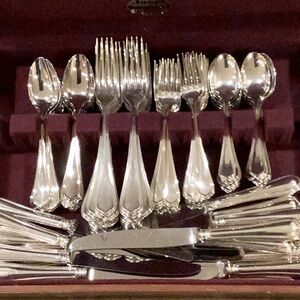 Silverplate Christofle Spatours 16 place settings in very good condition.